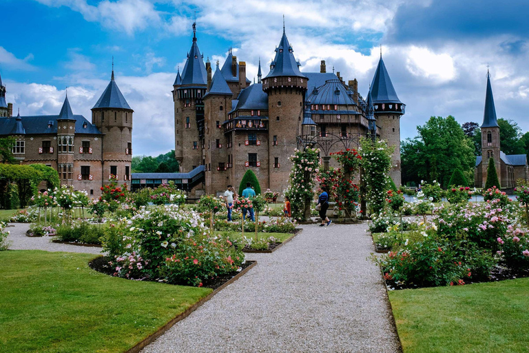 From Amsterdam: De Hoge Veluwe & De Haar Castle Day Trip