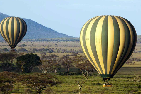 Indimenticabile safari in mongolfiera di 5 giorni nel Serengeti e nello Ngorongoro