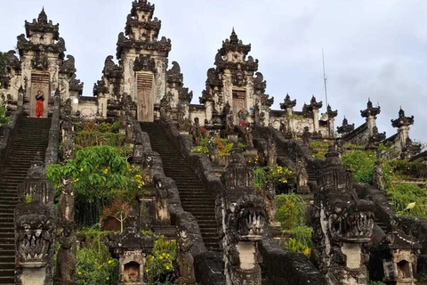 Bali: Lempuyang Temple, Waterfall & Besakih Temple Tour