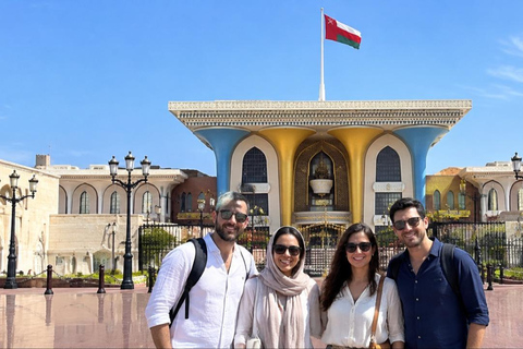 Muscat Full-Day Sharing Experience with Omani Coffee & Bread