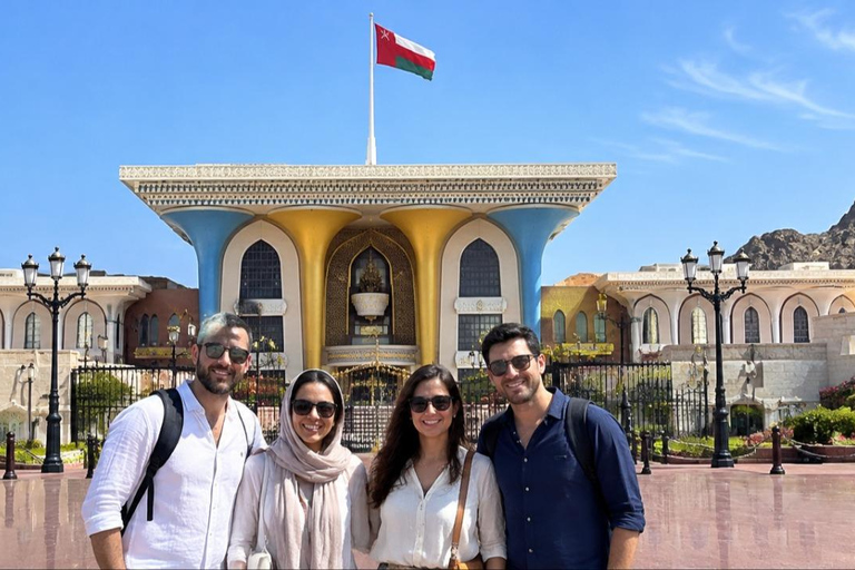 Muscat Full-Day Sharing Experience with Omani Coffee & Bread