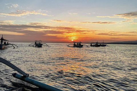 Bali Norte ; Amanecer en Lovina Observando Delfines