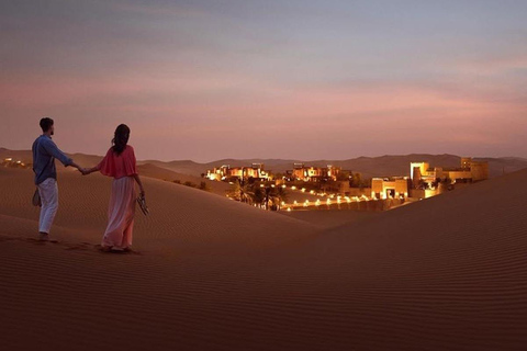 Abu Dhabi: Private Romantic Dune Dinner with Pickup