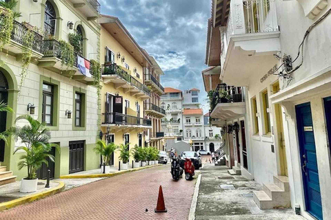 Visite privée des écluses du canal de Miraflores et visite à pied de Casco Viejo