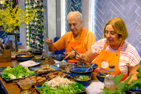 Hanoi: Market Visit and Home-Cooked Meal Cooking Class Private Option