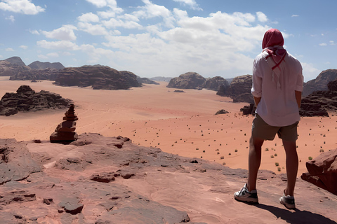 Wadi Rum: tour di 2 giorni in 4x4 con guida beduina