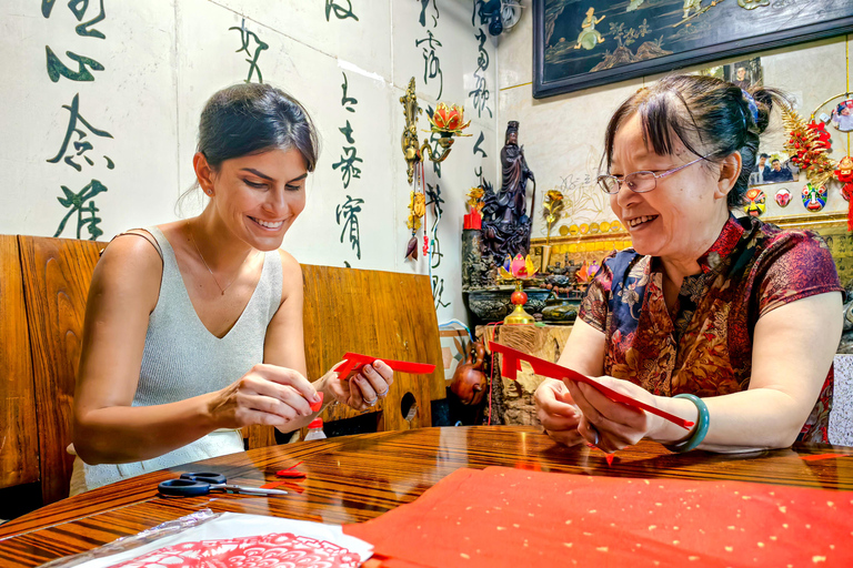 Pekín: Excursión Cultural por los Mejores HutongsPeleas de grillos con el maestro Liu