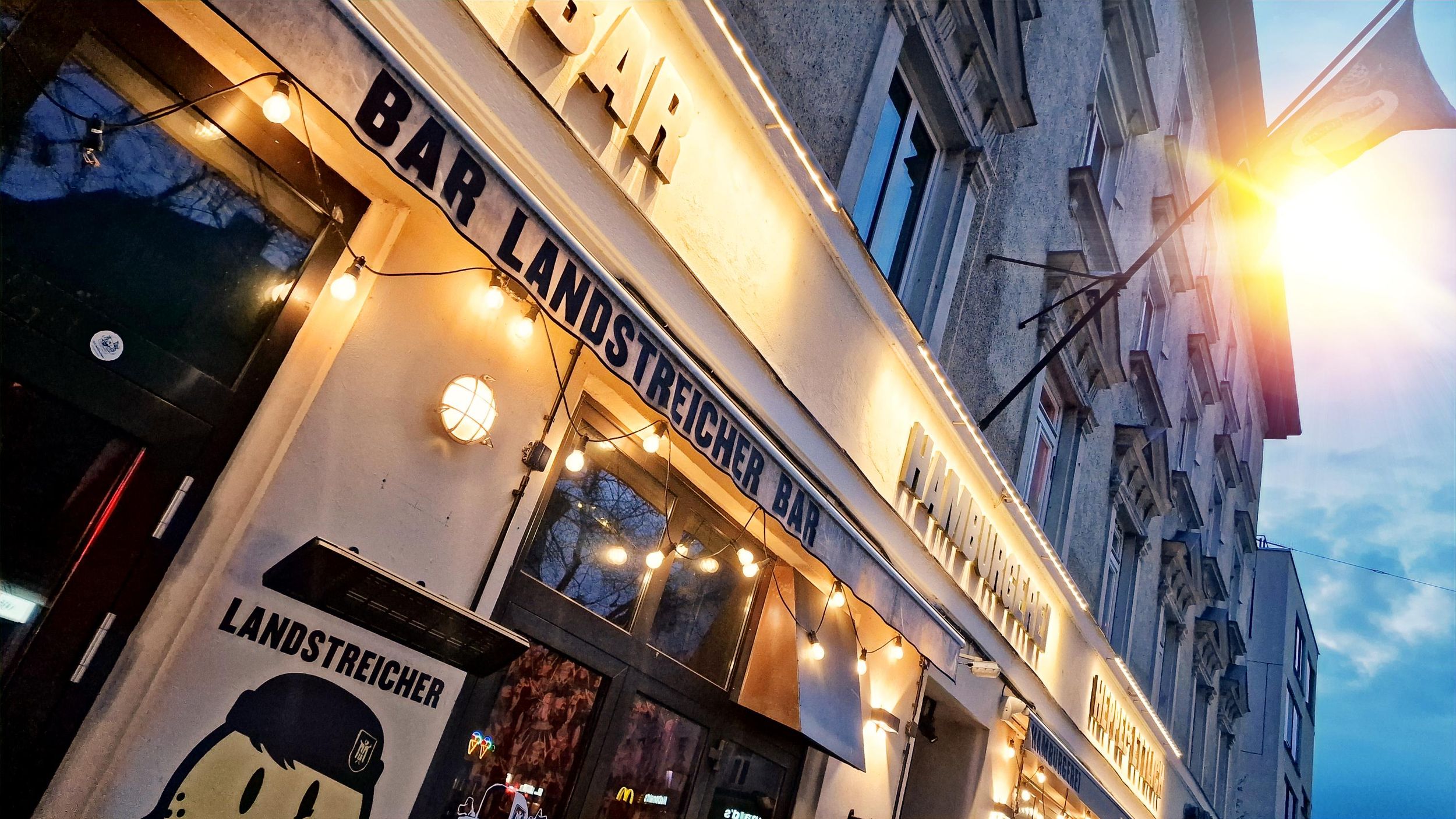 Schwabing: Insider Tour! Kiez, Revolte, Geheimnisse in Münchens Kultviertel