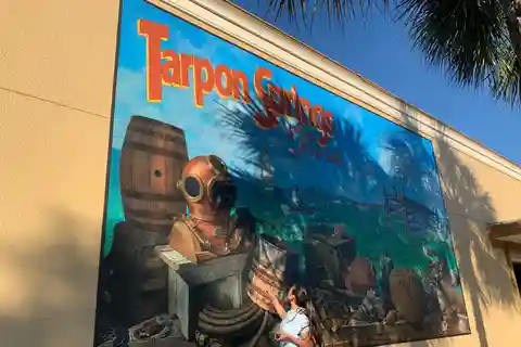 Tarpon Springs: Midtown Mosey Experience