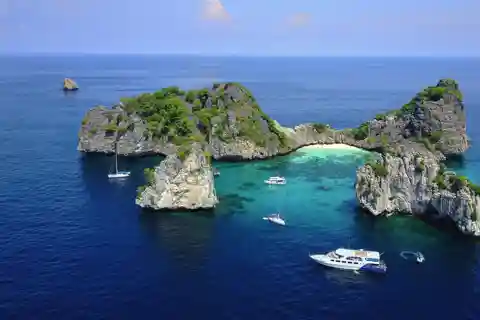 Phuket: Private Rok Island and Haa Island Speedboat Charter