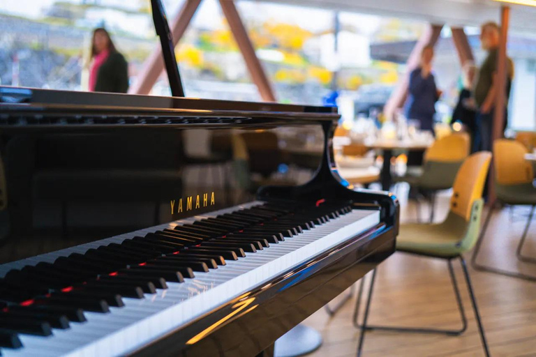 Oslo: Crucero del Té de la Tarde con Música Clásica en Directo