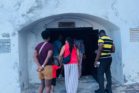 Gana: excursão de 8 dias em dezembro com Afrofuture/vida noturna