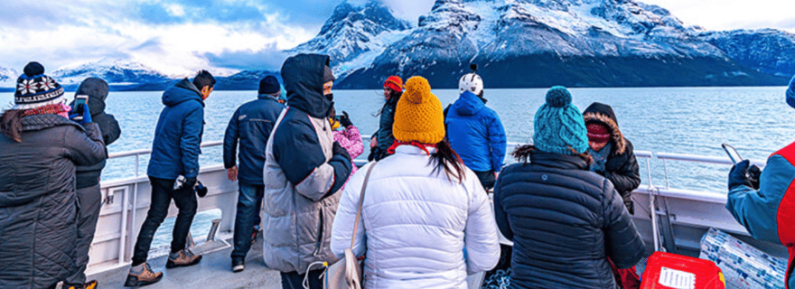 Découvrez les glaciers : navigation vers Balmaceda et Serrano depuis Puerto Natales
