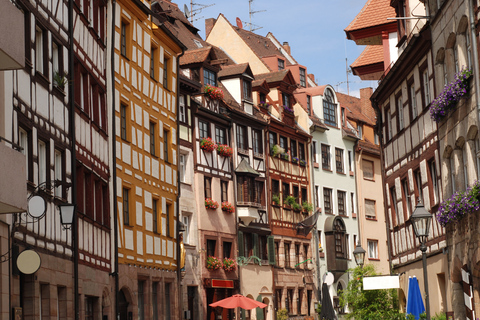 Nuremberg: Old Town Tour with Photo Spots and a Local Guide Nuremberg: Old Town Tour with Photo Spots & Local Guide
