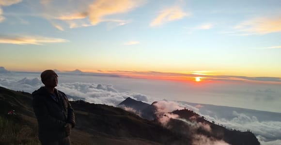 2-Day Mount Rinjani Trek via Senaru Village