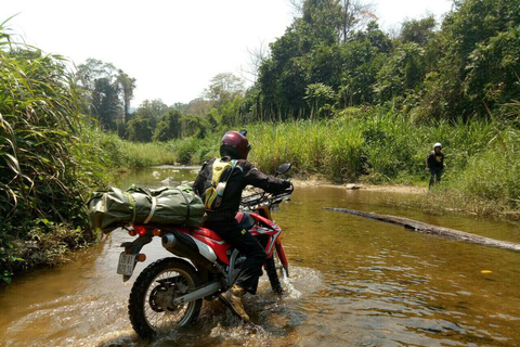 Excursão de motocicleta de 10 dias pela trilha de Ho Chi Minh saindo de Hanói