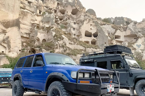 Kappadokien: Jeep Safari Tour med soluppgång eller solnedgång alternativ