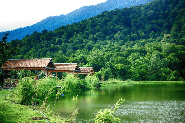 3N & 4D Shamaki, Nohur lake, Qabala, Qadabay(Stray included) multilingual guide