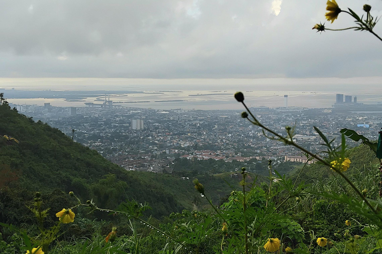 Cebu: Adventure Hiking Trip in the City