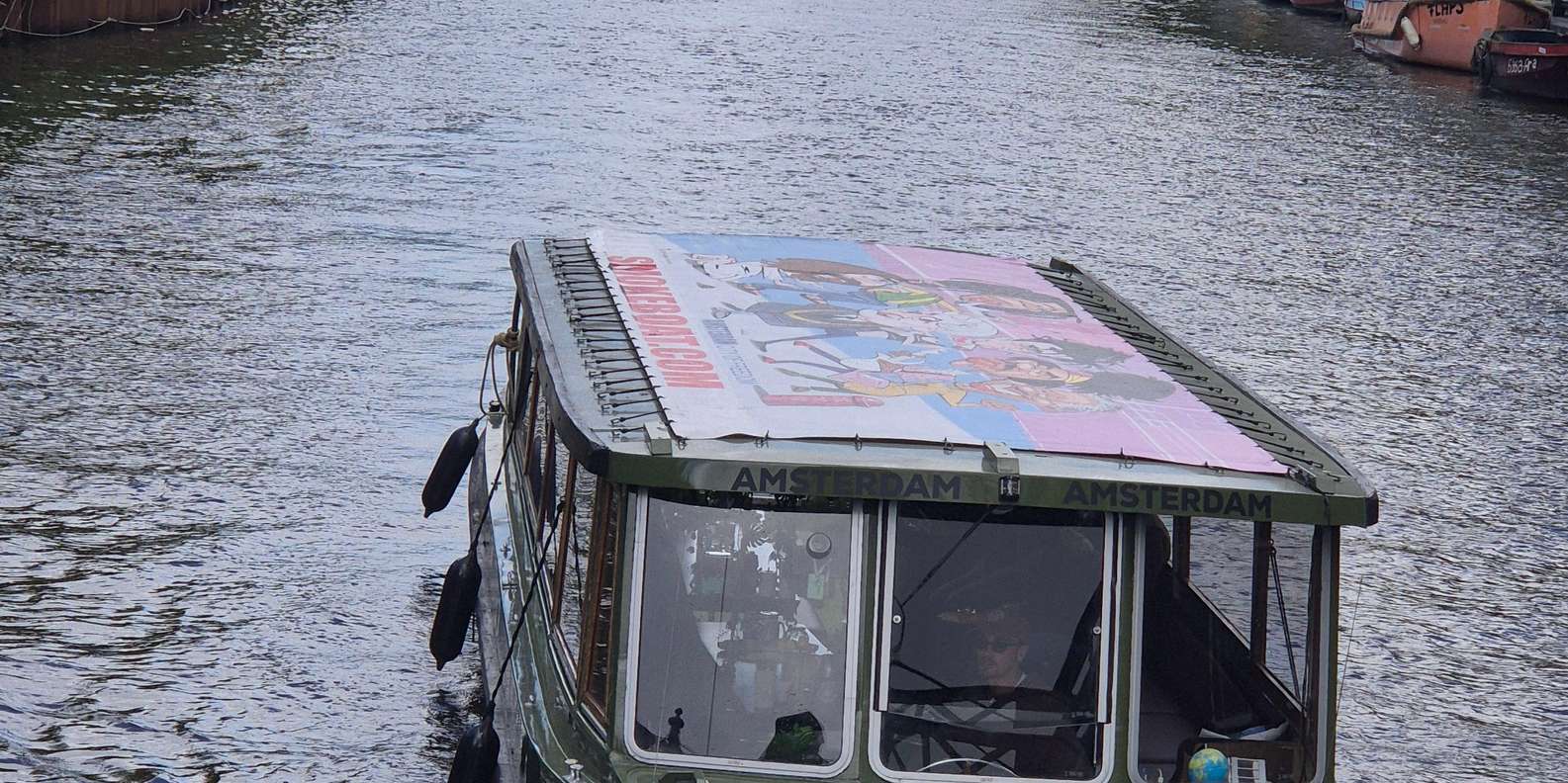 Amsterdam: The Original Smokeboat Since 2013