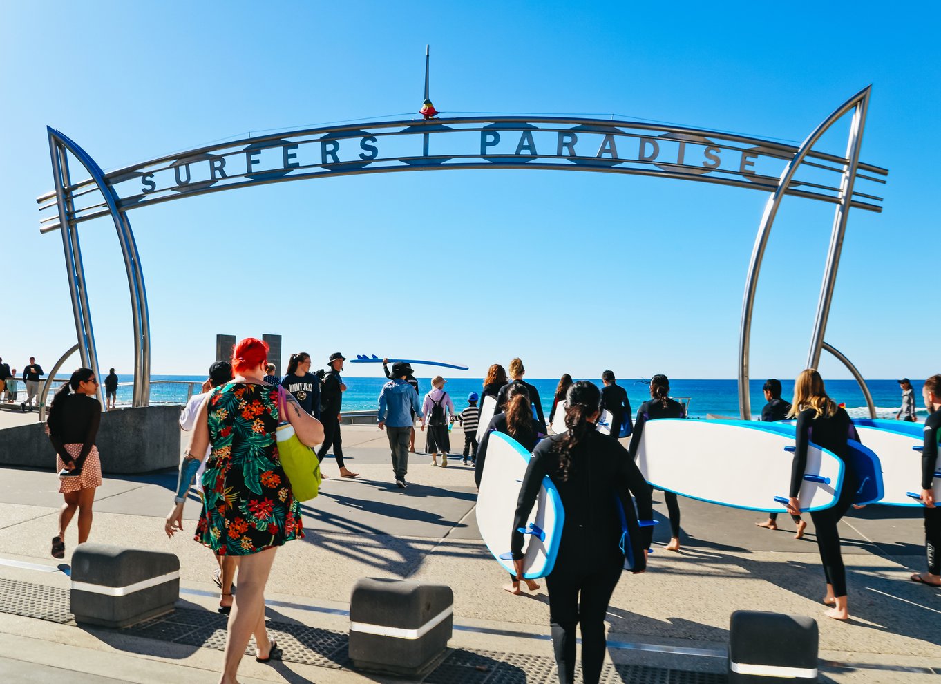 Surfers Paradise: Surflektion på Gold Coast