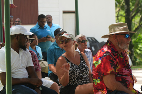 Croydon in the Mountains - Eco Farm Tour with Lunch