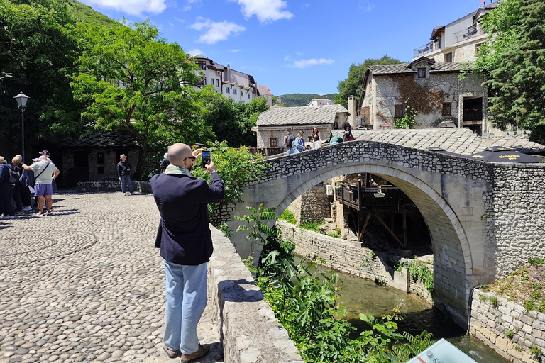 From Makarska: Small-Group Mostar & Kravice Day Trip