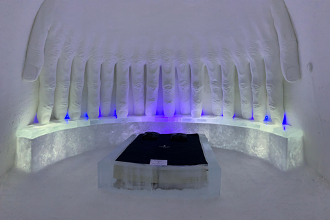 Rovaniemi: Besök på Arctic Snow Hotel med transfer