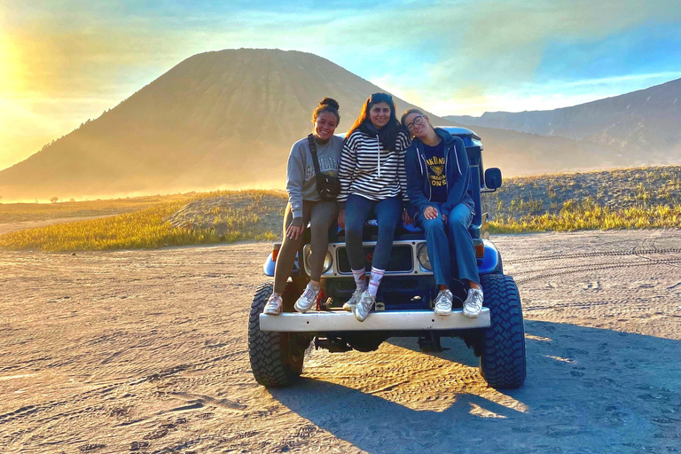 Från Malang: Delad Bromo Sunrise Tour med frukost