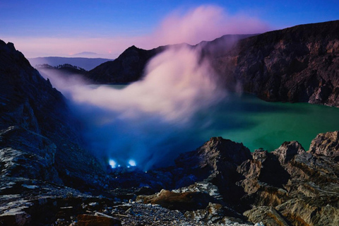 Banyuwangi : Mt Ijen with tour guide and Transfer Service