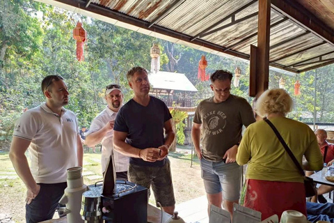 Chiang Mai: Thepsadet Village Coffee Tour with Transfer