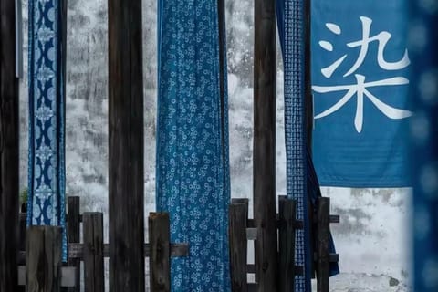From Shanghai: Wuzhen Xizha Day Trip with Boat Ride