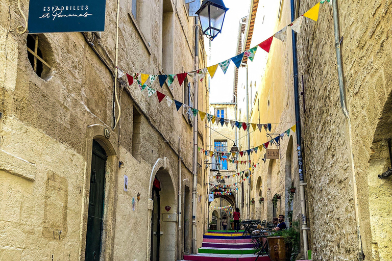 Historical and sightseeing walk in Old Montpellier