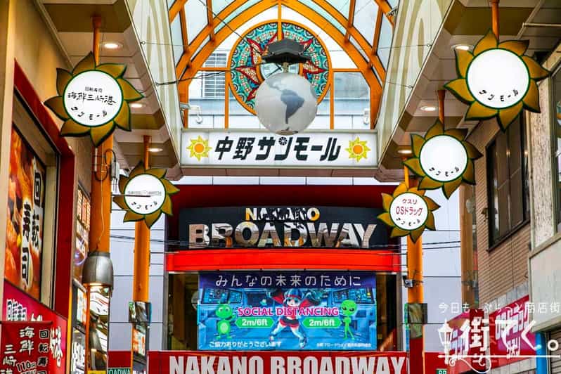 Tokyo:Anime Rare Collectibles Vintage Toys Nakano Guide Tour