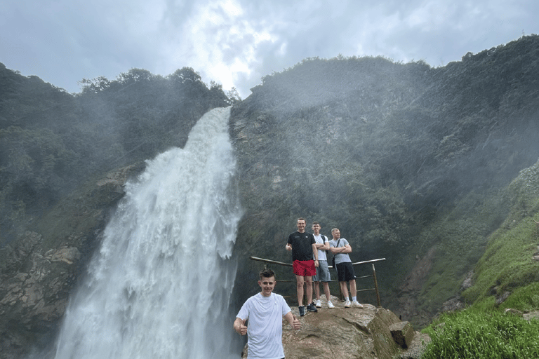 Medellín: Excursion to Salto del Buey, natural connection with waterfalls and canopy.