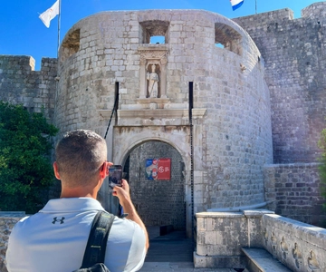Dubrovnik: Tour a piedi della città vecchia, mura e vista sull'Adriatico