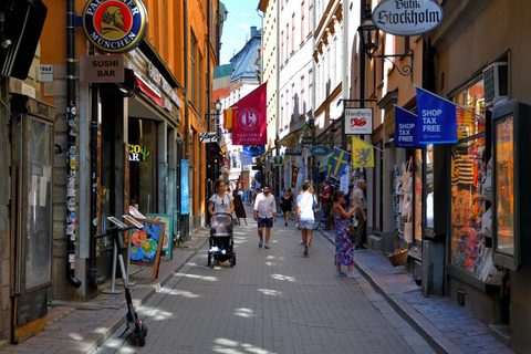 Guided Walking Tour: Old Town Stockholm (English or German)Walking Tour Gamla Stan/Old Town