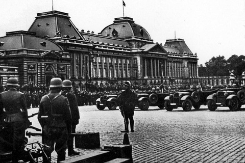 Brussels: Private WWII Walking Tour