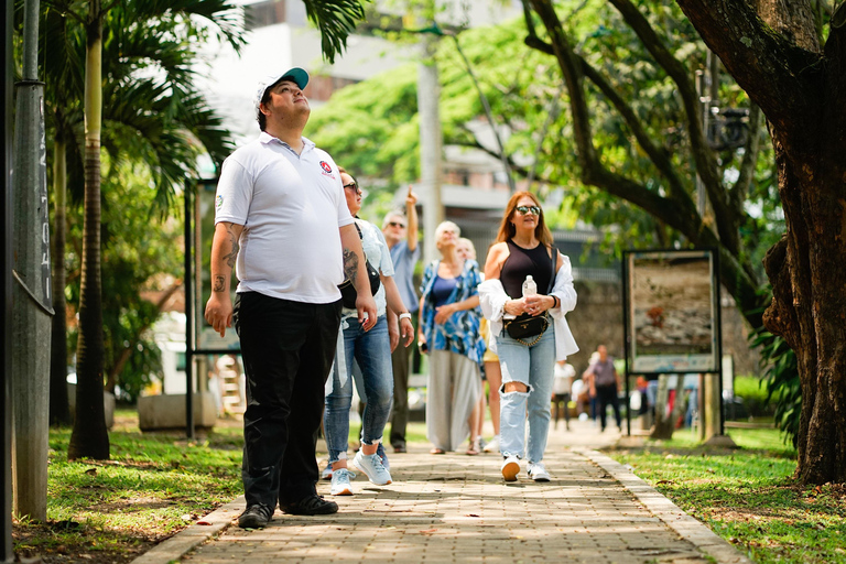 Cali Historic Walking Tour: Culture, Salsa & Landmarks