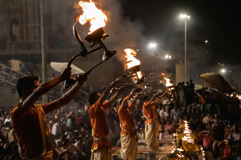 Varanasi : Tour en bateau au lever du soleil sur le Gange avec visite de Sarnath