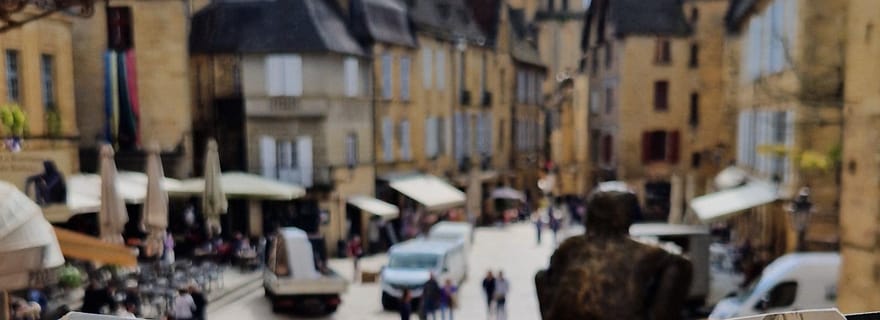 Sarlat: Travel Sketchbook