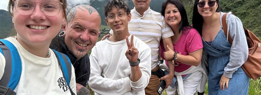 Depuis Quito : Mitad del Mundo, monument, musée du Soleil et cratère