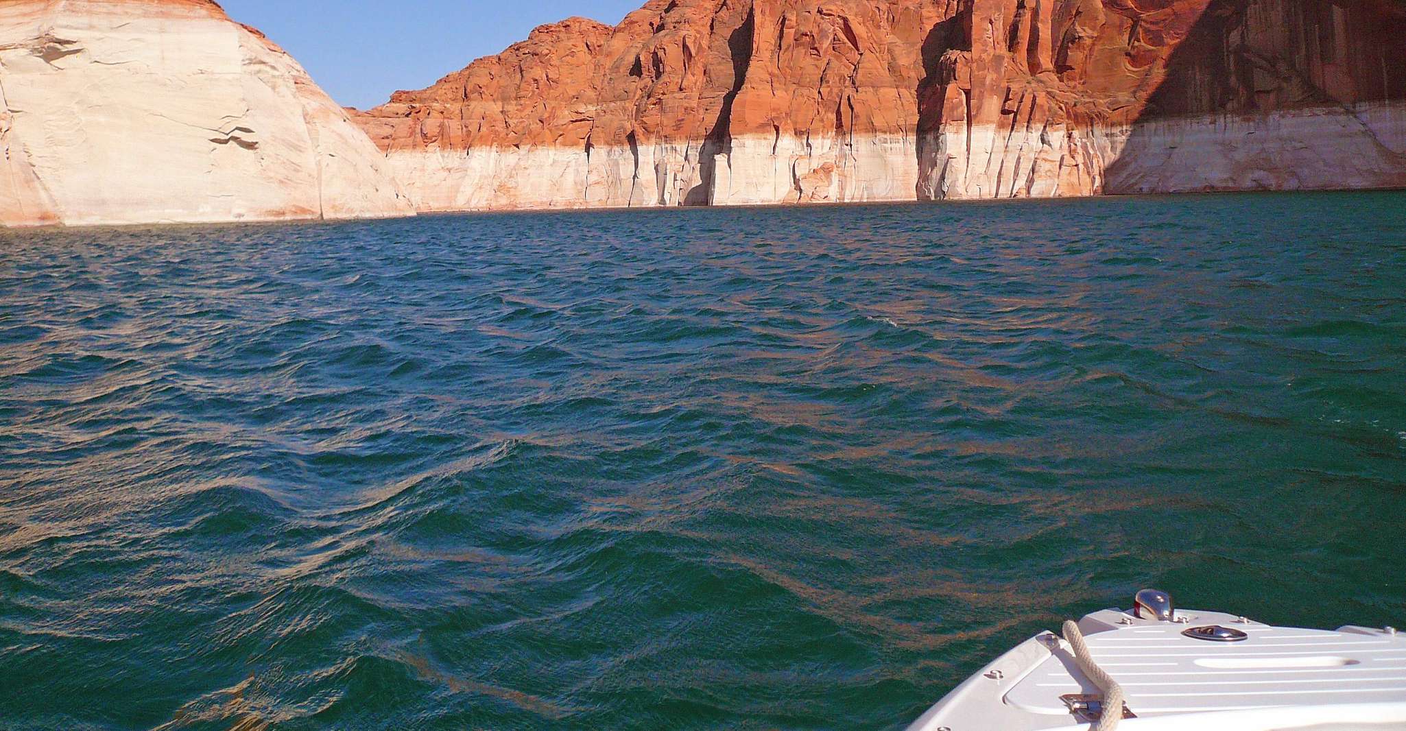 Page, Navajo Canyon Scenic Cruise - Housity