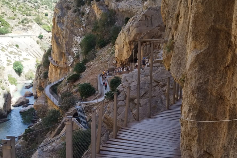 From Malaga: Caminito del Rey Sunset Tour with Transfer From Malaga: Caminito del Rey Sunset Tour with Transfer