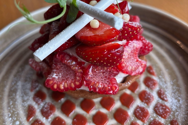 Champagne Day Tour Tours, tastings, and lunch included Champagne Tour Day Tours Tastings Lunch included