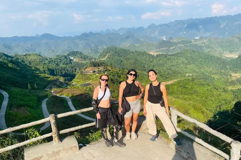 Tur Cat Ba - Ha Giang 4 dager og 3 netter (buss)