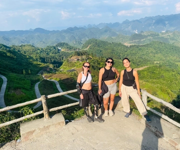 Tour Cat Ba - Ha Giang 4 giorni e 3 notti (autobus)