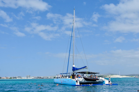 Boa Vista Catamaran Tour: All Inclusive Bay CruiseAdults Only - Boa Vista Catamaran Tour: All Inclusive