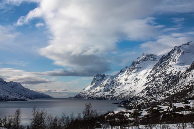 Visit Tromsø Fjord Adventure with Minibus, by Local in Tromso