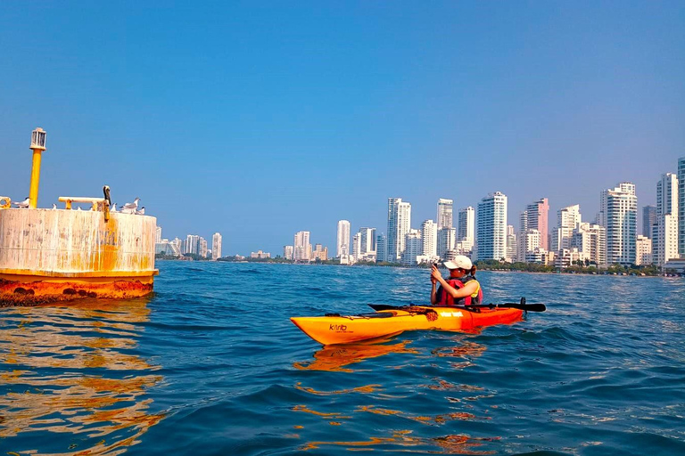 Cartagena: ochtendkajaktocht met snack en zwemmen